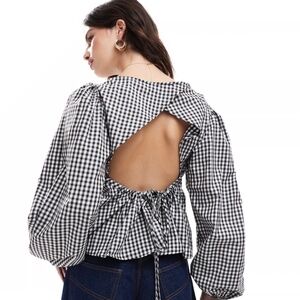 Poplin ruched backless long sleeve top
